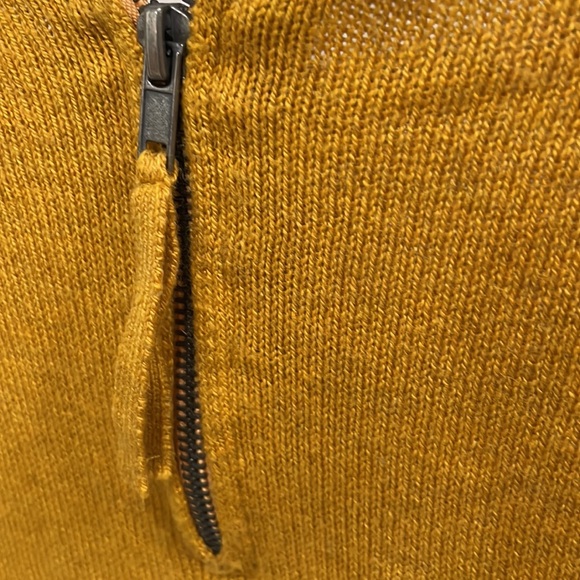 H&M sweater - Picture 4 of 5